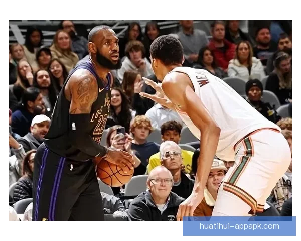 文班亚马26分14篮板马刺三人20+大胜热火豪取六连胜