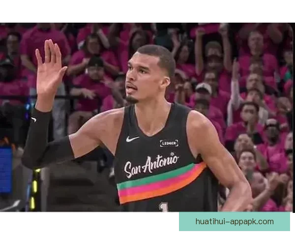 半场狂砍27分13板文班力压历史纪录比肩恩比德字母哥